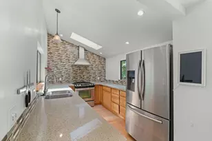 19060 Laurel Dr, Los Gatos, CA 95033 - Photo 15