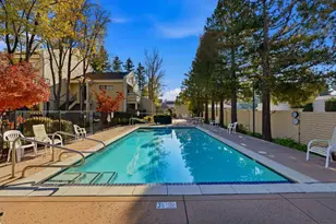 576 W Parr Ave 3, Los Gatos, CA 95032 - Photo 35