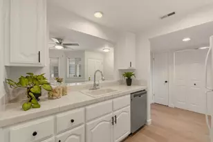 576 W Parr Ave 3, Los Gatos, CA 95032 - Photo 13
