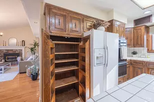 1527 Atherton Way, Salinas, CA 93906 - Photo 13