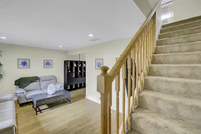 419 Velasco Dr, San Jose, CA 95123 - Photo 19