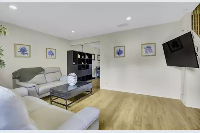 419 Velasco Dr, San Jose, CA 95123 - Photo 3