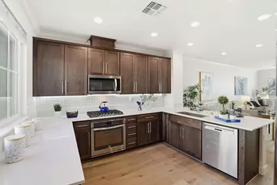 17985 Cantabria Ln, Morgan Hill, CA 95037 - Photo 13