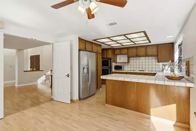 5948 Garlough Dr, San Jose, CA 95123 - Photo 17