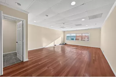 20 S Linden Ave 3B, South San Francisco, CA 94080 - Photo 29