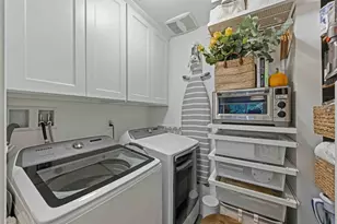 1115 Crestview Dr 2, San Carlos, CA 94070 - Photo 25