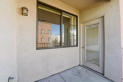 1060 S 3rd St 202, San Jose, CA 95112 - Photo 21