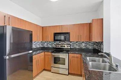 1060 S 3rd St 202, San Jose, CA 95112 - Photo 7