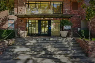 1060 S 3rd St 202, San Jose, CA 95112 - Photo 1