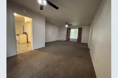 1441 W 20th St, Merced, CA 95340 - Photo 9