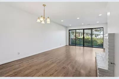 166 Kern St 18, Salinas, CA 93905 - Photo 3