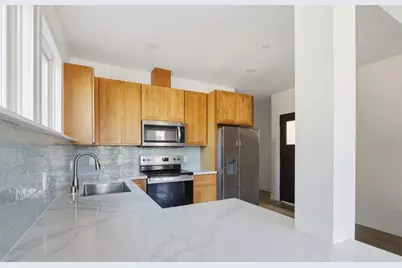 140 E Reed St 1, San Jose, CA 95112 - Photo 5