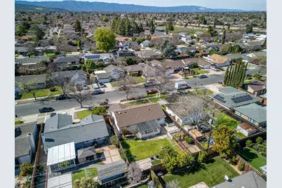 5444 Clovercrest Dr, San Jose, CA 95118 - Photo 33