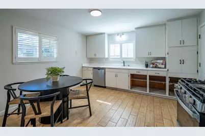 5444 Clovercrest Dr, San Jose, CA 95118 - Photo 13