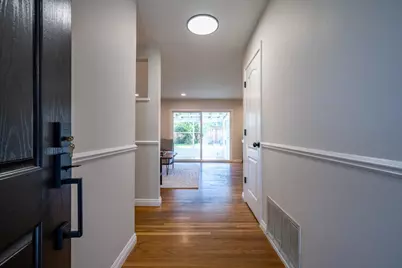 5444 Clovercrest Dr, San Jose, CA 95118 - Photo 5