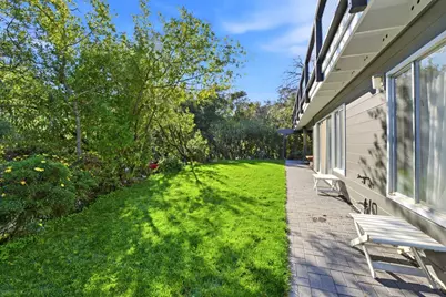 411 Glenwood Ave, Woodside, CA 94062 - Photo 25