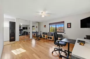 5453 Colony Green Dr, San Jose, CA 95123 - Photo 15