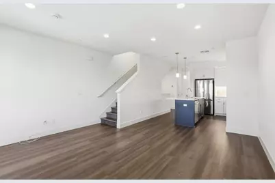 18086 Monterey, Morgan Hill, CA 95037 - Photo 5