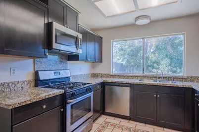 720 Clearview Dr, Hollister, CA 95023 - Photo 7