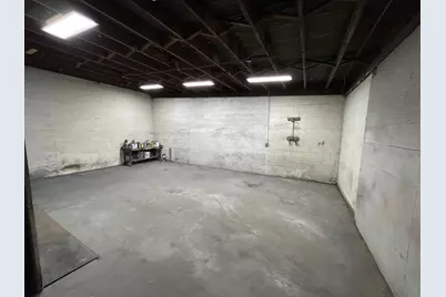 14 Front St 16, Salinas, CA 93901 - Photo 19