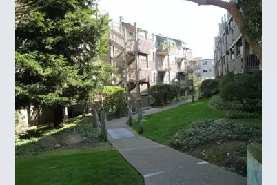 377 Mandarin Dr 204, Daly City, CA 94015 - Photo 27