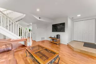 7108 Coral Gables Cir, San Jose, CA 95139 - Photo 9