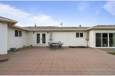 10500 Travis Ct, Gilroy, CA 95020 - Photo 41