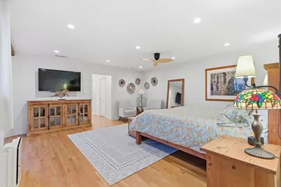 10500 Travis Ct, Gilroy, CA 95020 - Photo 25