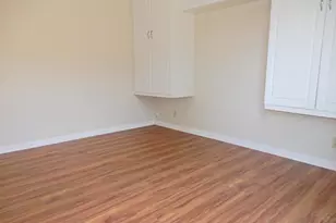 2060 Pulgas Ave, East Palo Alto, CA 94303 - Photo 17