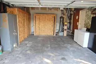 2060 Pulgas Ave, East Palo Alto, CA 94303 - Photo 21