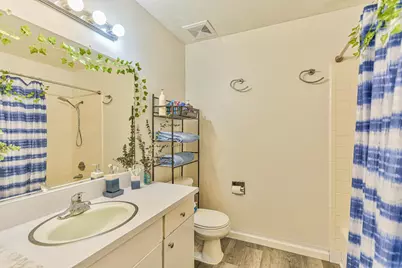 158 Kern St 11, Salinas, CA 93905 - Photo 9