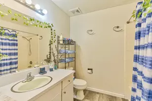 158 Kern St 11, Salinas, CA 93905 - Photo 9