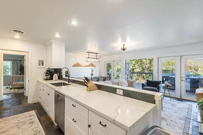 5914 Channel Dr, Santa Rosa, CA 95409 - Photo 7