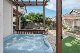 1139 Cape Cod Way, Salinas, CA 93906 - Photo 9