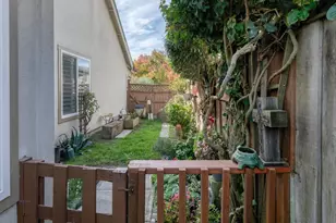 1139 Cape Cod Way, Salinas, CA 93906 - Photo 31