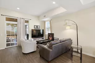 201 San Antonio Pl, San Jose, CA 95116 - Photo 5