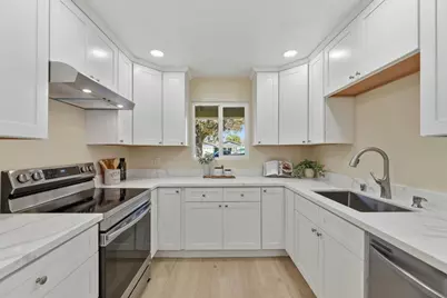 570 Continental Dr, San Jose, CA 95111 - Photo 9