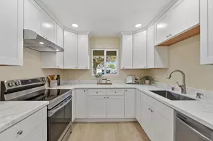 570 Continental Dr, San Jose, CA 95111 - Photo 9