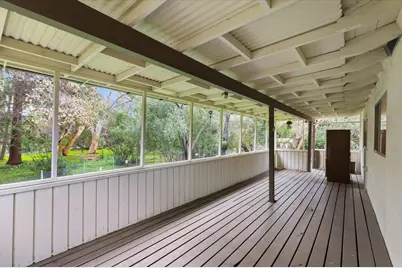 13910 Ravenwood Dr, Saratoga, CA 95070 - Photo 33