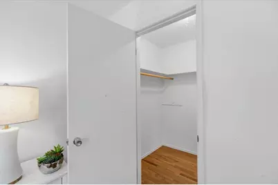 13910 Ravenwood Dr, Saratoga, CA 95070 - Photo 29