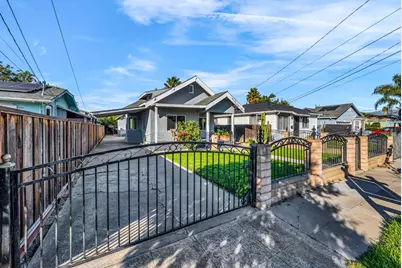 1539 E San Fernando St, San Jose, CA 95116 - Photo 3