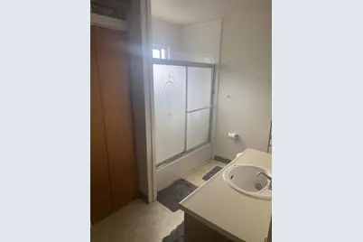 5957 Mack Rd, Sacramento, CA 95823 - Photo 9