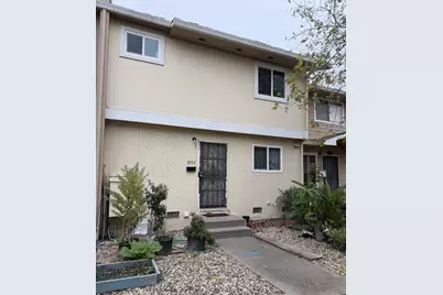 5957 Mack Rd, Sacramento, CA 95823 - Photo 1