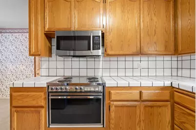 1725 Townsend Ave, Santa Clara, CA 95051 - Photo 13