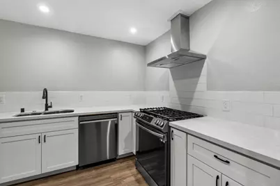 212 E Longview Ave, Stockton, CA 95207 - Photo 5