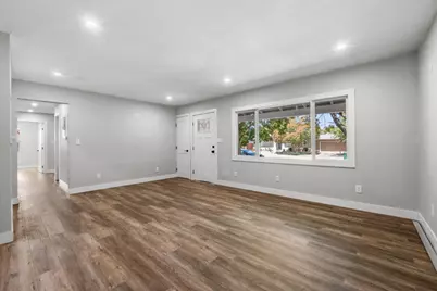 212 E Longview Ave, Stockton, CA 95207 - Photo 17