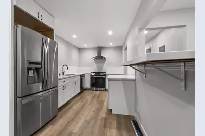 212 E Longview Ave, Stockton, CA 95207 - Photo 9