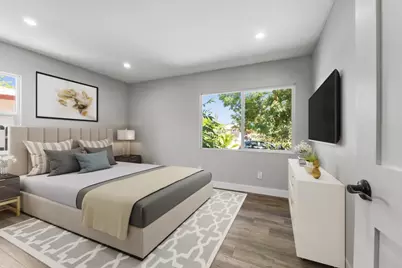 212 E Longview Ave, Stockton, CA 95207 - Photo 13