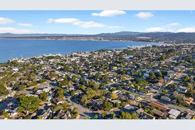 421 Eardley Ave, Pacific Grove, CA 93950 - Photo 5