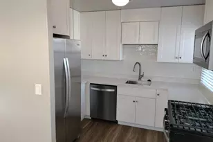 413 &amp 415 Dela Rosa Ave, Monterey, CA 93940 - Photo 9